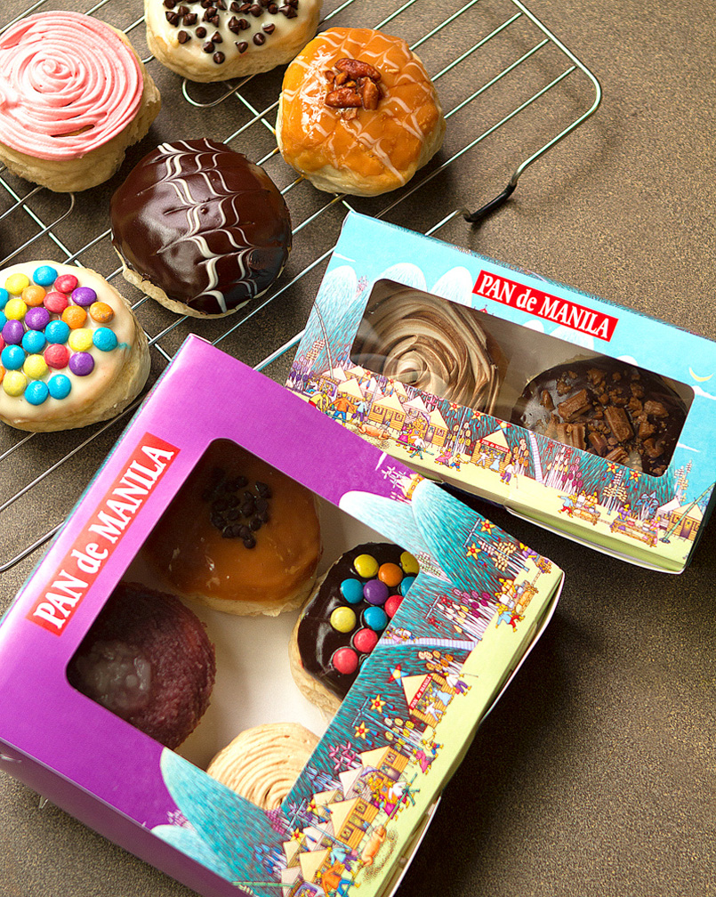 Pan de Donuts in Pan de Manila's festive holiday packaging