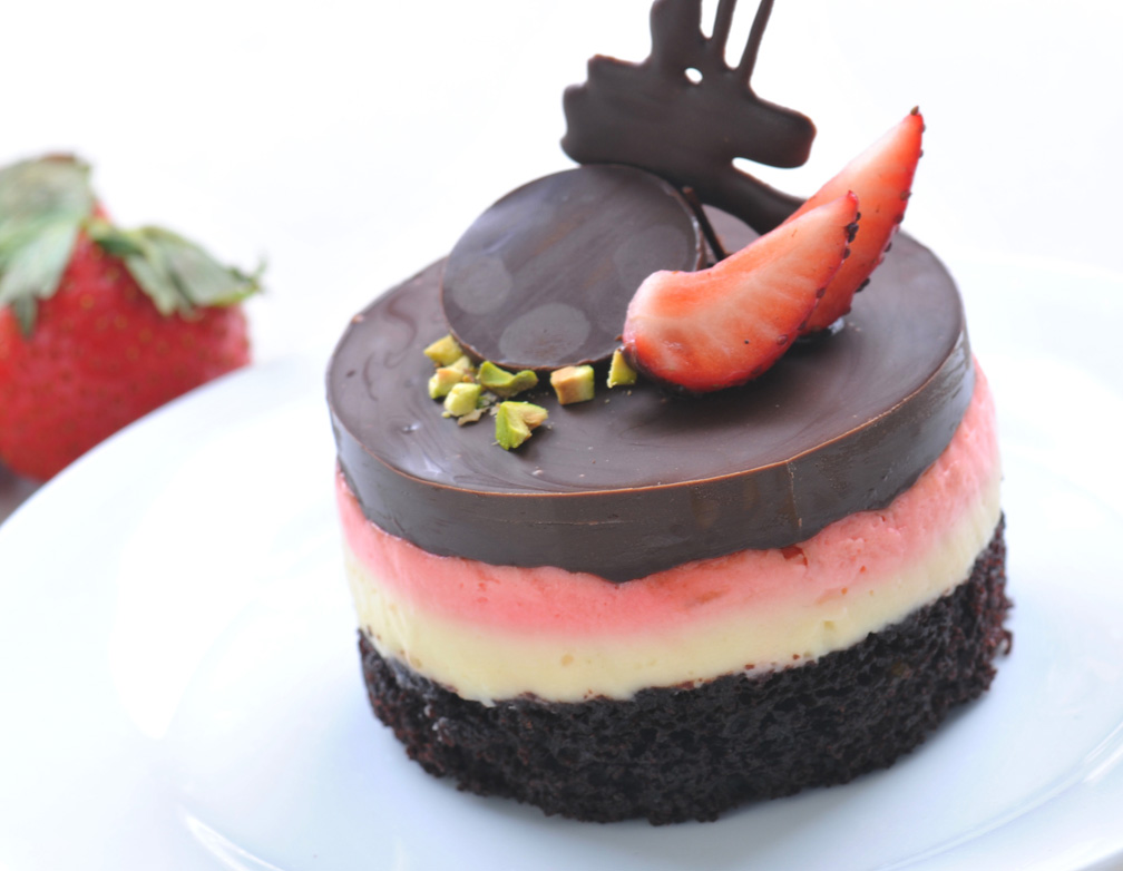 Berry Blossom Cake