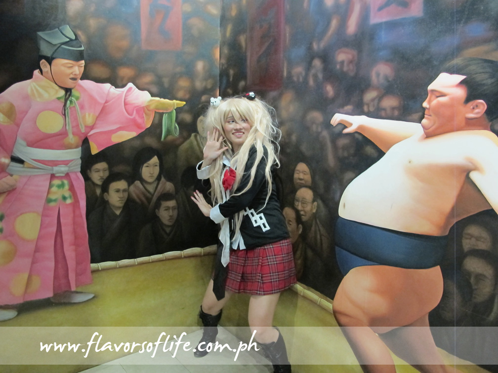 Cosplay + Trick Art Gallery = Great Fun at Banzai