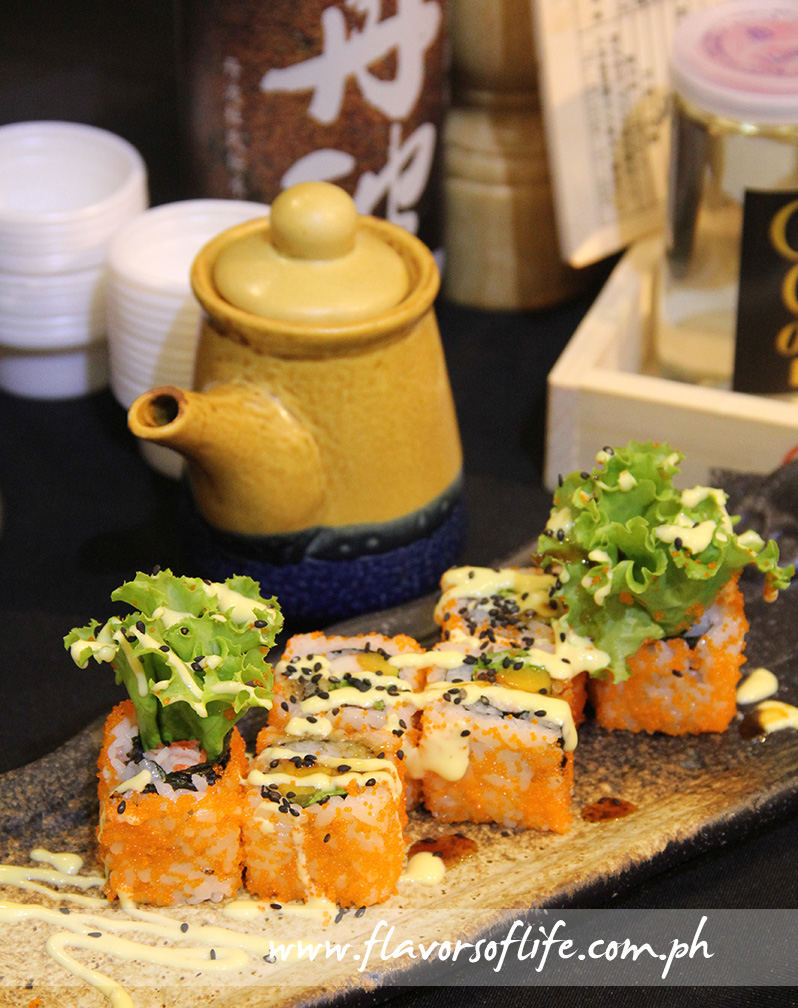 California Maki by Akira